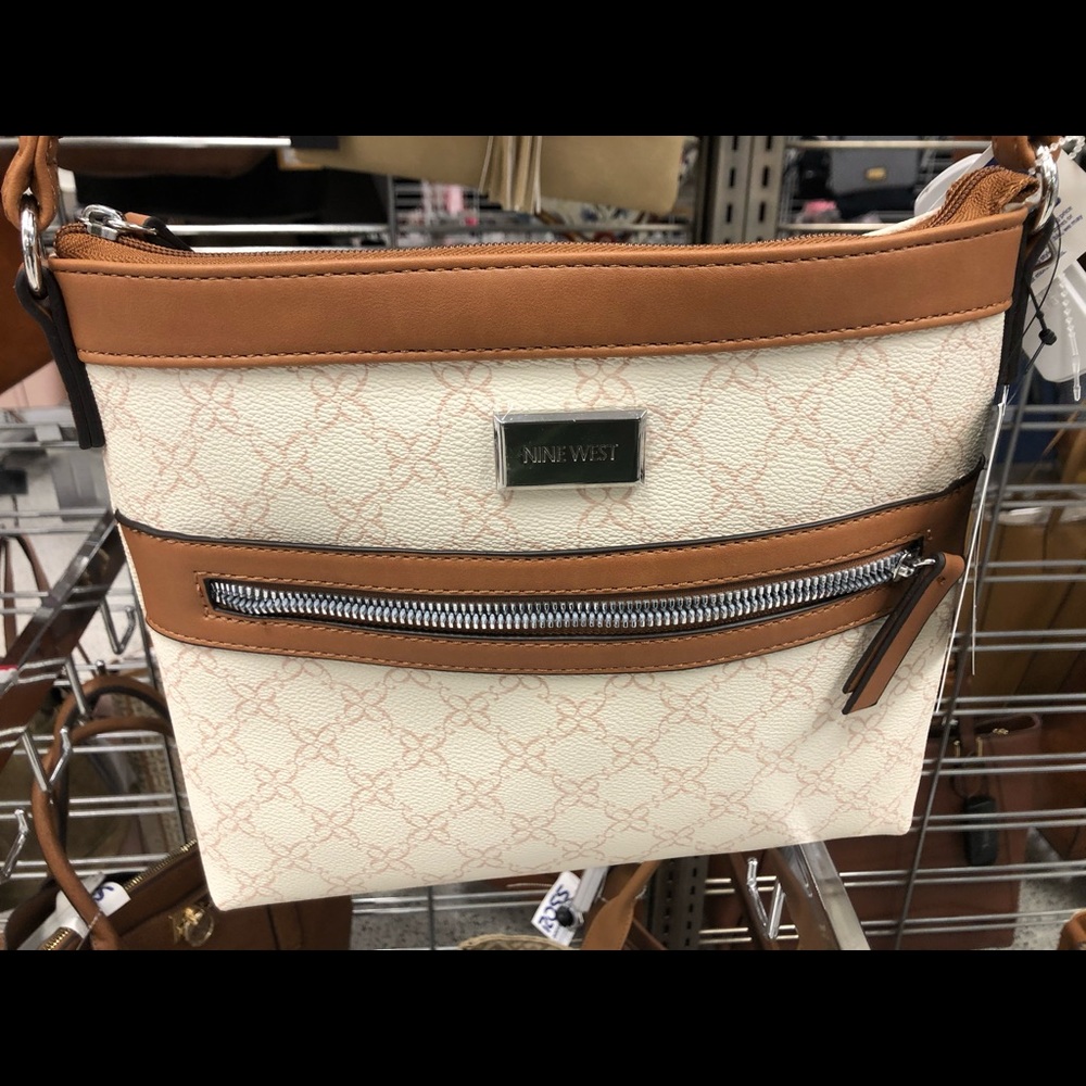 Brand name Handbags - Picture 8 of 16